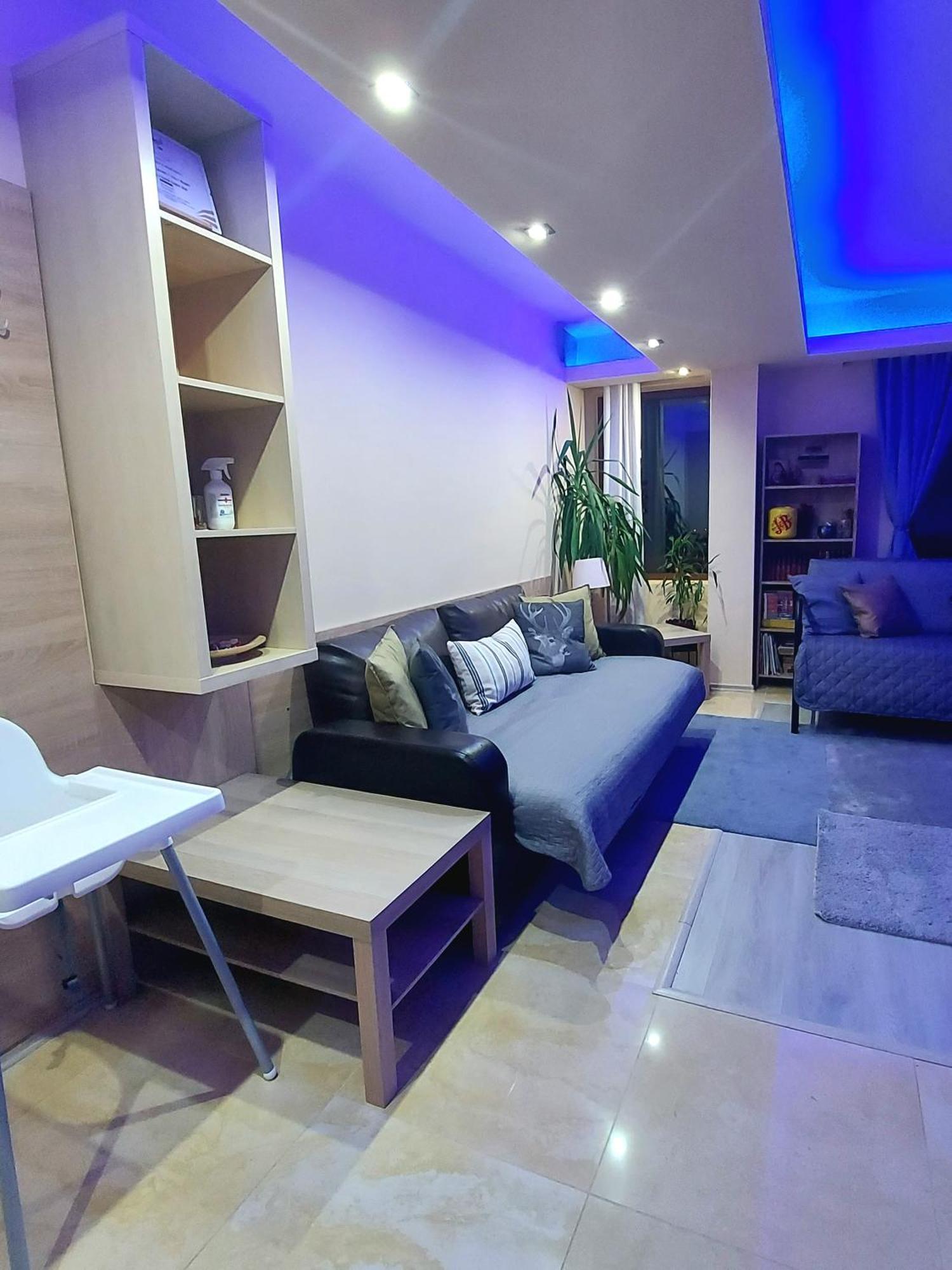 Kalinderu Skier'S Apartament Bellevue Buşteni Habitación foto